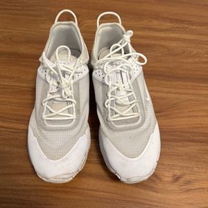 Men’s Nike React shoes.